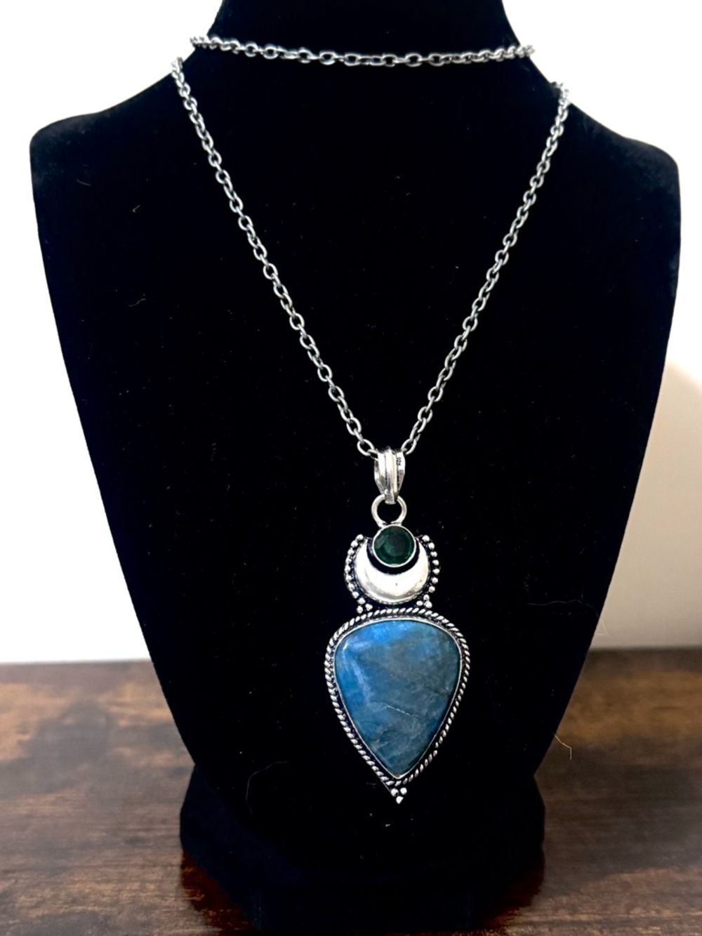 Blue Apatite Stone Pendant Necklace